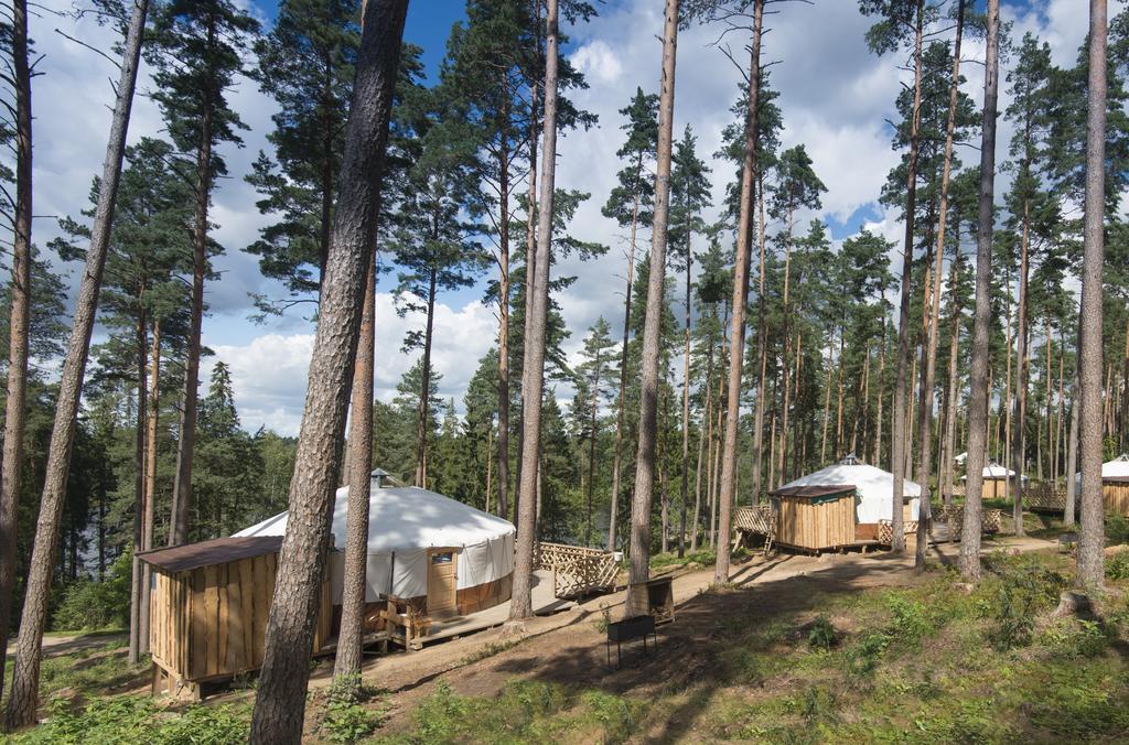 Yurtos Pensionat Gaugariai Eksteriør billede